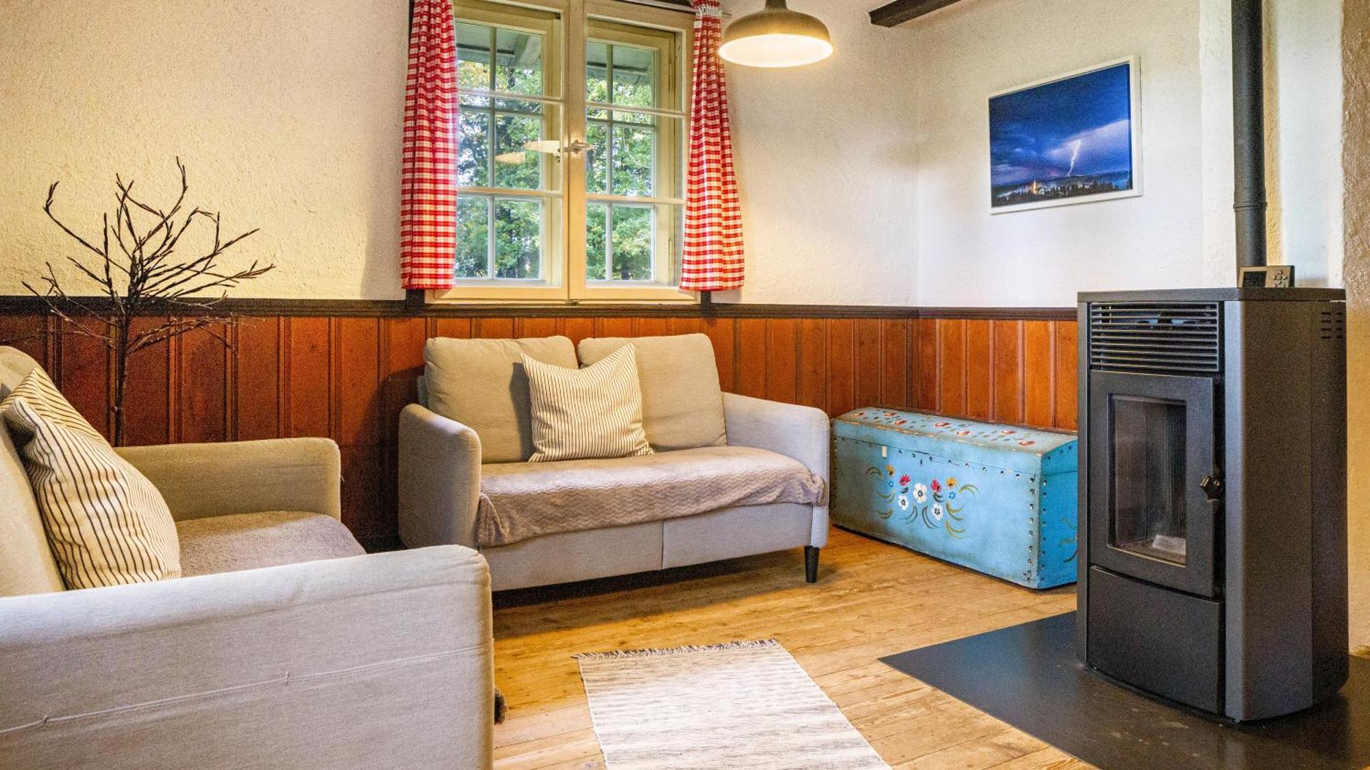 Das Schneiderhaus โฮเคนชวันด์ ภายนอก รูปภาพ
